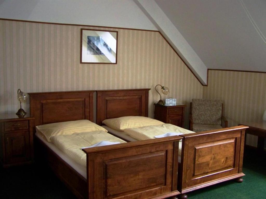 Hotel Paříž Jicin Quarto foto