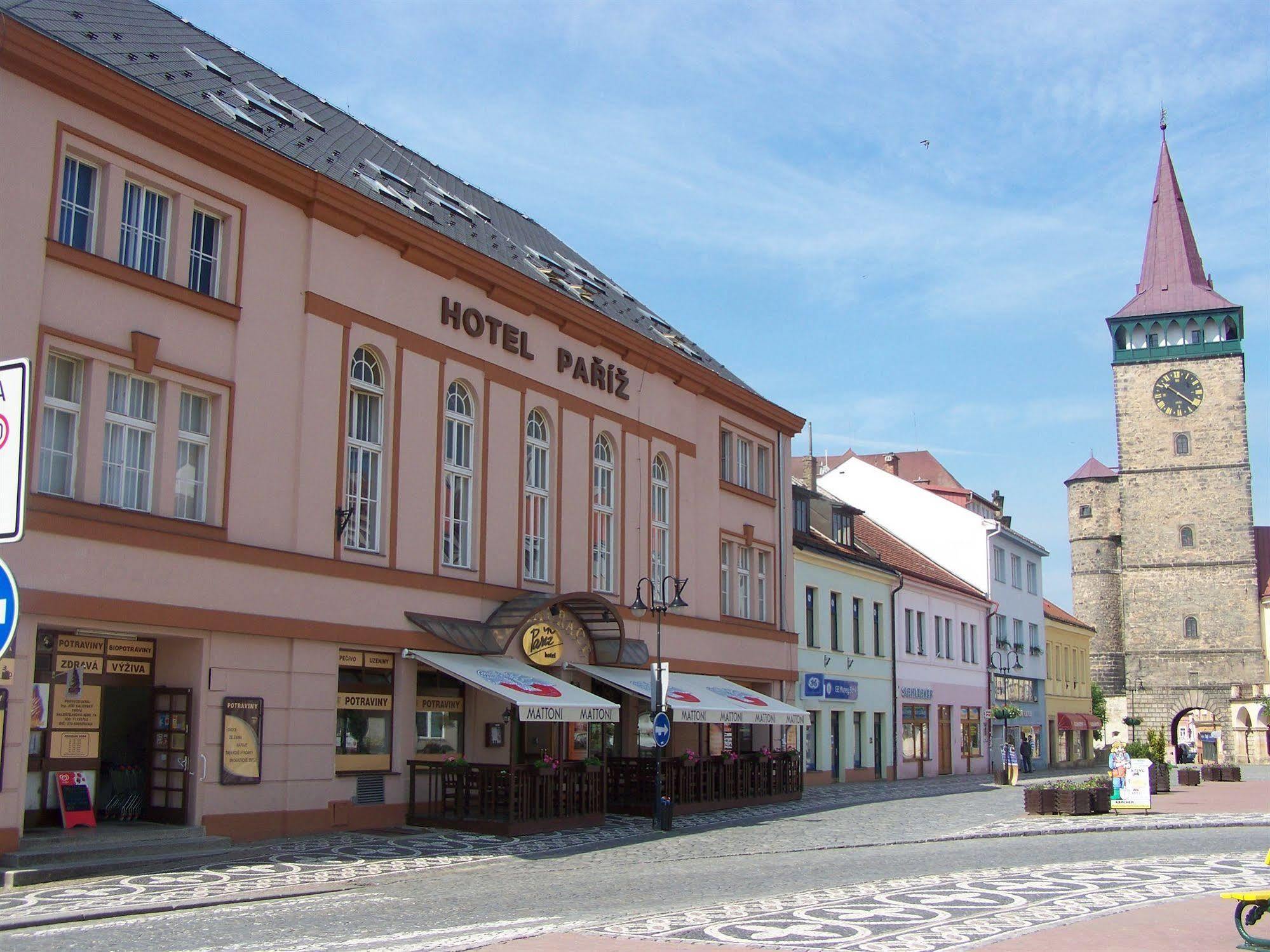 Hotel Paříž Jicin Exterior foto