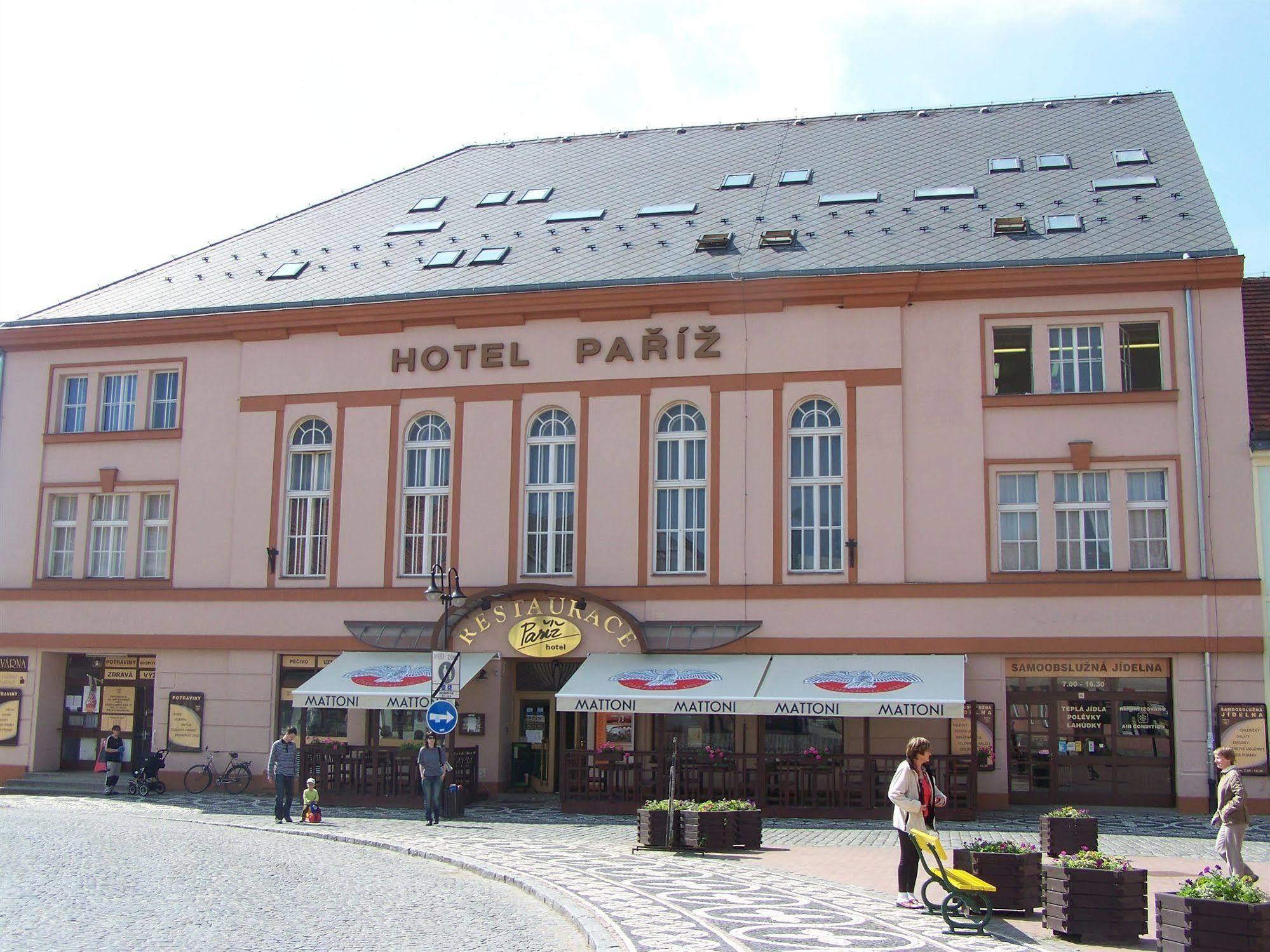 Hotel Paříž Jicin Exterior foto